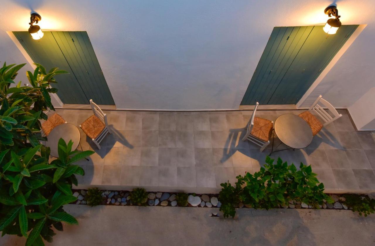 Vesper Aparthotel Kokkari Exterior photo